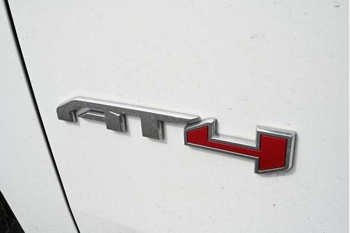 2021 GMC Yukon 4WD AT4