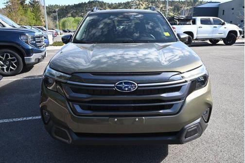 Autumn Green Metallic 2025 Subaru Forester Limited