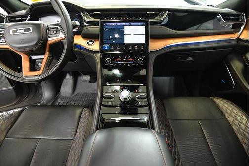 Baltic Gray Metallic Clearcoat 2024 Jeep Grand Cherokee L Summit Reserve