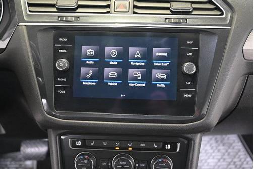 2018 Volkswagen Tiguan 2.0T SEL