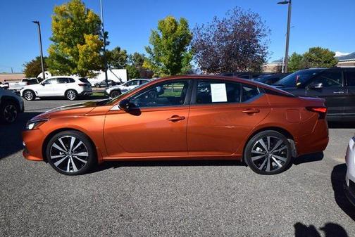 2020 Nissan Altima SR Intelligent AWD