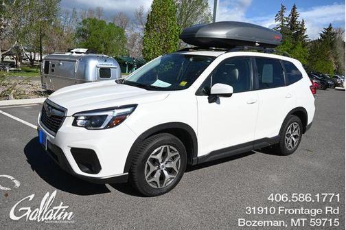 Crystal White Pearl 2021 Subaru Forester Premium