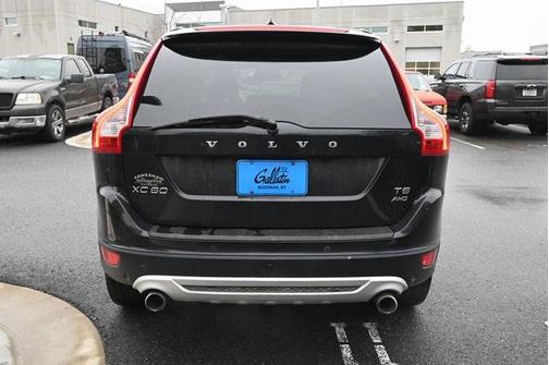 2011 Volvo XC60 T6 R-Design