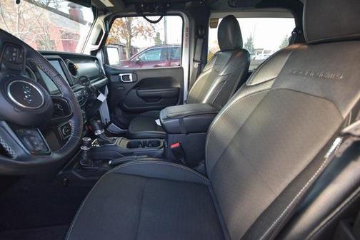 2023 Jeep Wrangler 2-Door Freedom 4x4