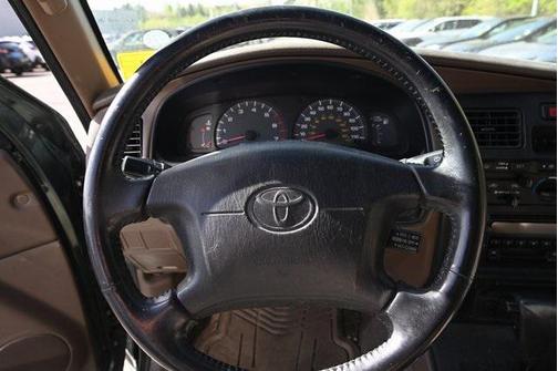 2000 Toyota 4Runner SR5