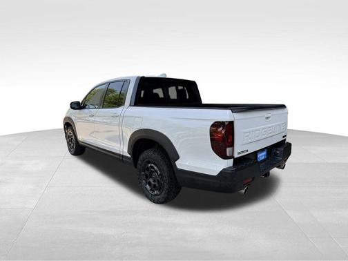Platinum White 2025 Honda Ridgeline TrailSport+