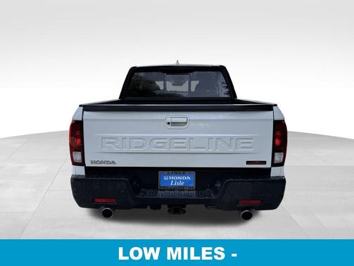 Platinum White 2025 Honda Ridgeline TrailSport+