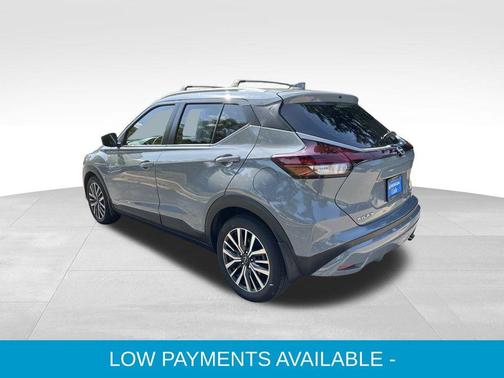 2022 Nissan Kicks SV