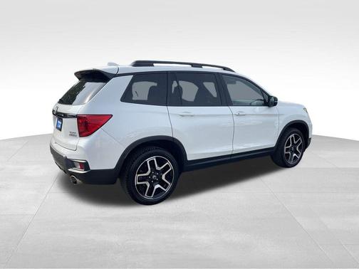 2022 Honda Passport Elite