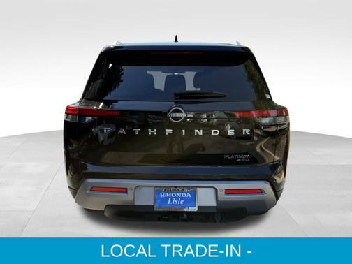 2023 Nissan Pathfinder Platinum