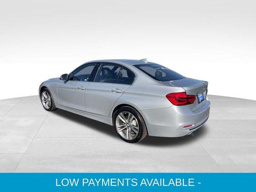 2018 BMW 330 i xDrive