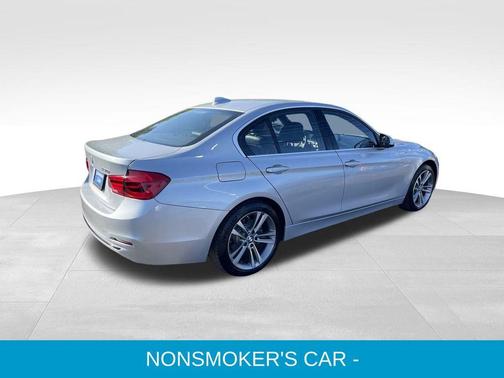 2018 BMW 330 i xDrive
