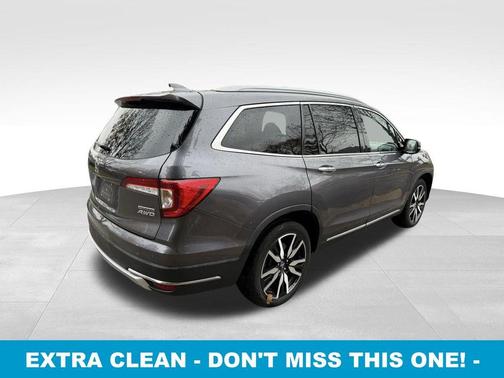 2022 Honda Pilot Touring 7-Passenger