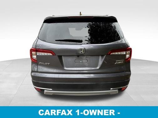 2022 Honda Pilot Touring 7-Passenger