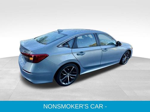 2022 Honda Civic Touring