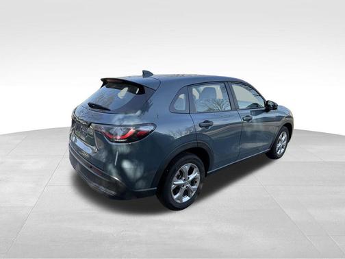 Nordic Forest Pearl 2023 Honda HR-V LX