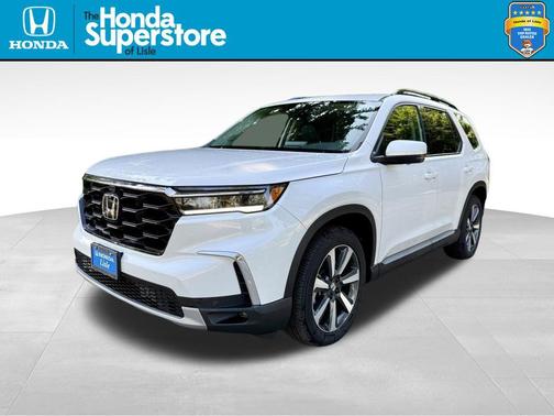 Platinum White 2025 Honda Pilot Elite