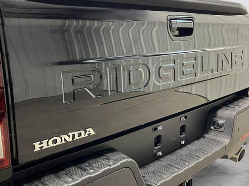 2026 Honda Ridgeline Black
