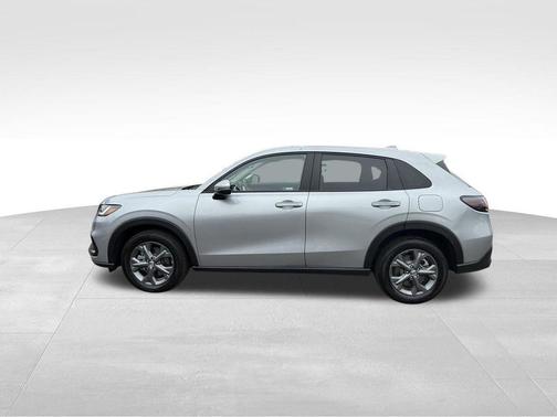 Solar Silver Metallic 2026 Honda HR-V LX