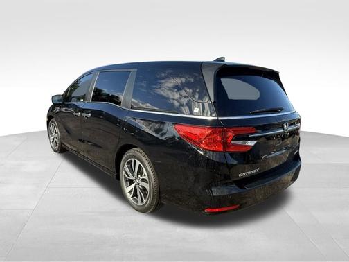 2023 Honda Odyssey 