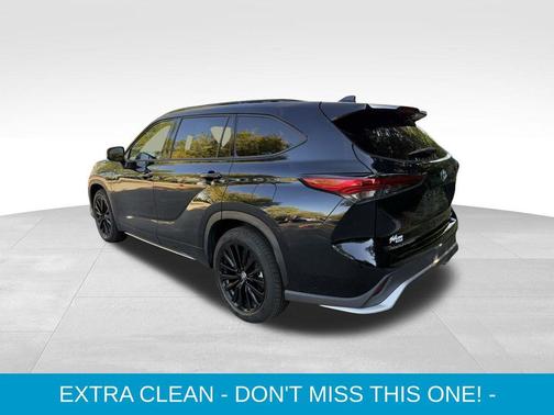 2023 Toyota Highlander XSE