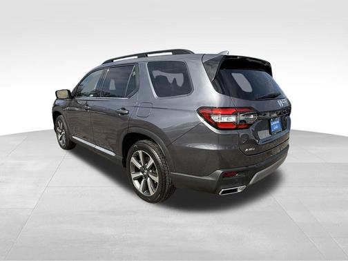 Modern Steel 2025 Honda Pilot Elite