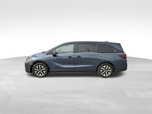 Smoke 2026 Honda Odyssey EX-L