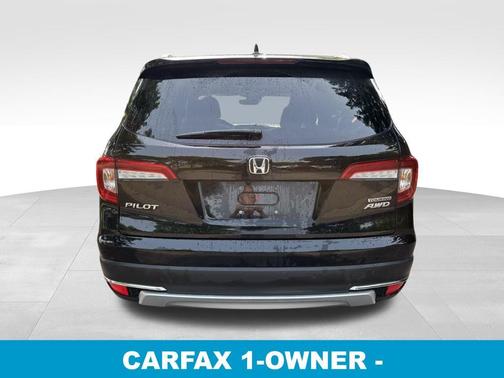 2022 Honda Pilot Touring 7-Passenger