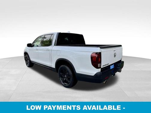 Platinum White Pearl 2023 Honda Ridgeline Black