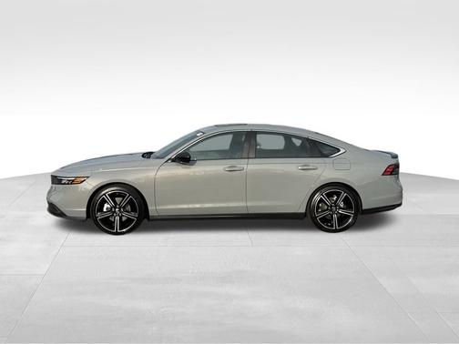 2025 Honda Accord Hybrid 