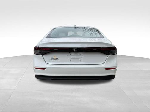 Platinum White Pearl 2025 Honda Accord LX 1.5T
