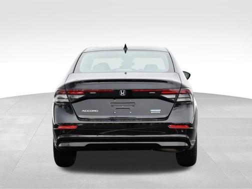 Crystal Black Pearl 2026 Honda Accord Hybrid Touring