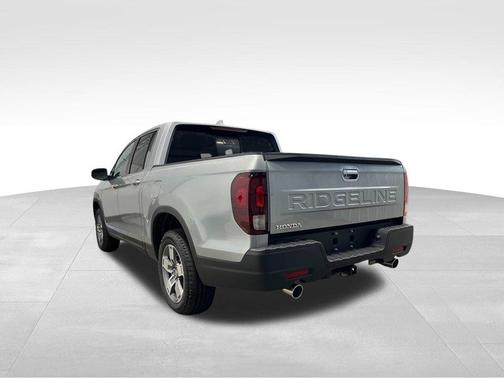 Silver 2026 Honda Ridgeline RTL