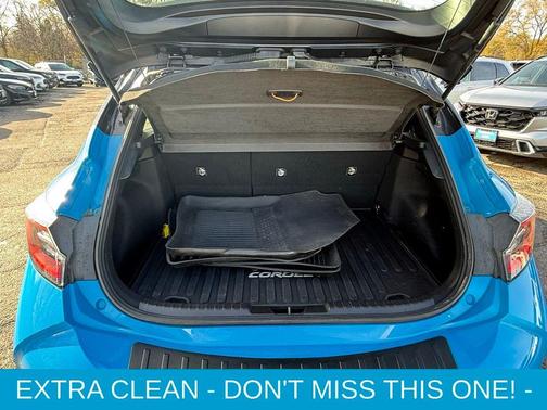 2021 Toyota Corolla Hatchback SE