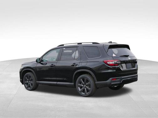 Crystal Black 2026 Honda Pilot Sport