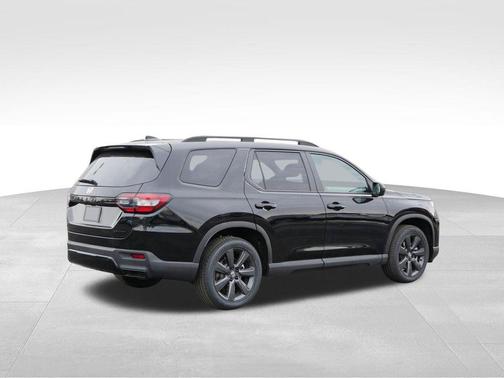 Crystal Black 2026 Honda Pilot Sport