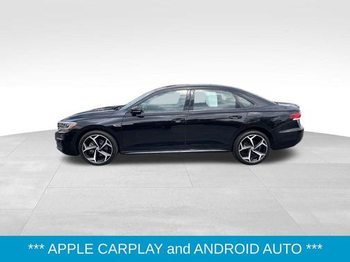 2021 Volkswagen Passat 2.0T R-Line