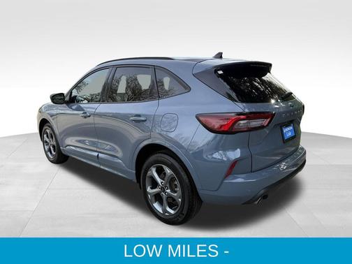 Vapor Blue Metallic 2024 Ford Escape ST-Line