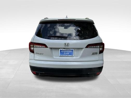 Platinum White Pearl 2022 Honda Pilot AWD Sport