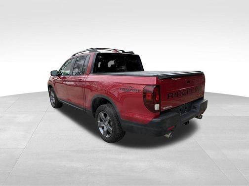 Radiant Red Metallic II 2024 Honda Ridgeline TrailSport
