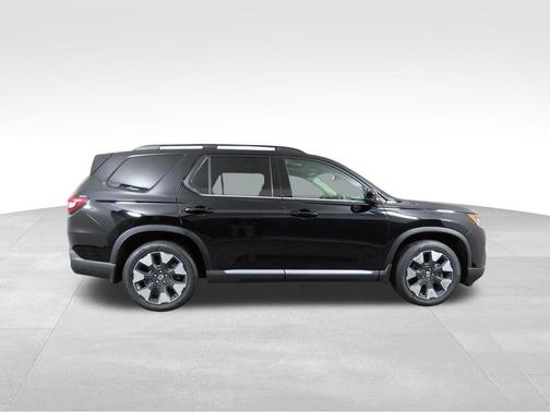 Crystal Black 2026 Honda Pilot Elite