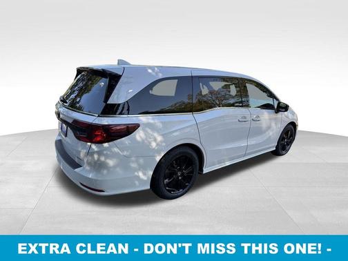 2023 Honda Odyssey Sport