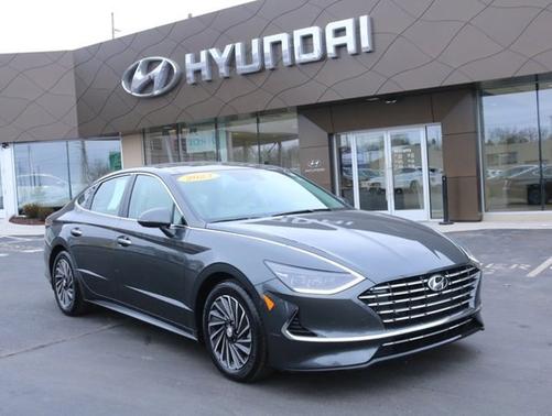 2023 Hyundai SONATA Hybrid Limited