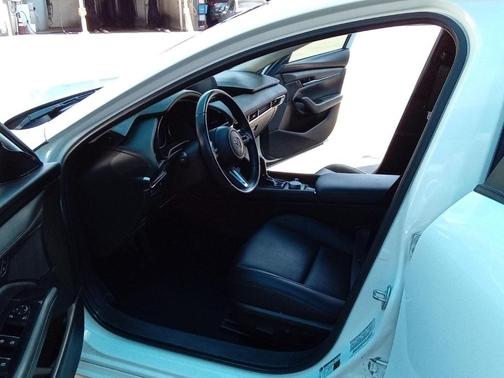 2021 Mazda Mazda3 FWD w/Preferred Package