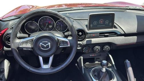 2016 Mazda MX-5 Miata Club