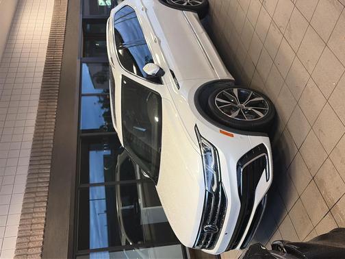 2023 Volkswagen Tiguan 2.0T SEL R-Line