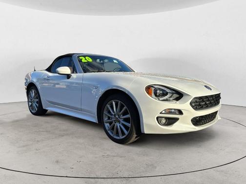 2020 FIAT 124 Spider Lusso