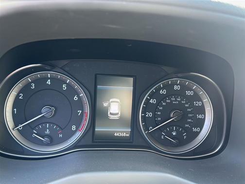 2020 Hyundai KONA SEL Plus