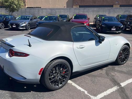 2016 Mazda MX-5 Miata Club