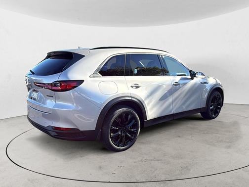2026 Mazda CX-90 Premium